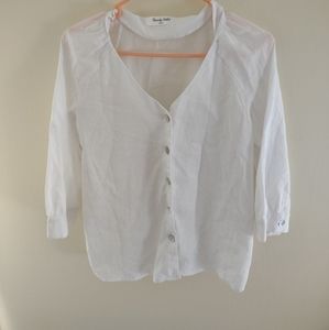 Dainty habit white button down lightweight blouse Medium Classic Bohemian